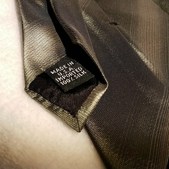 Van hausen tie - Picture 4 of 4